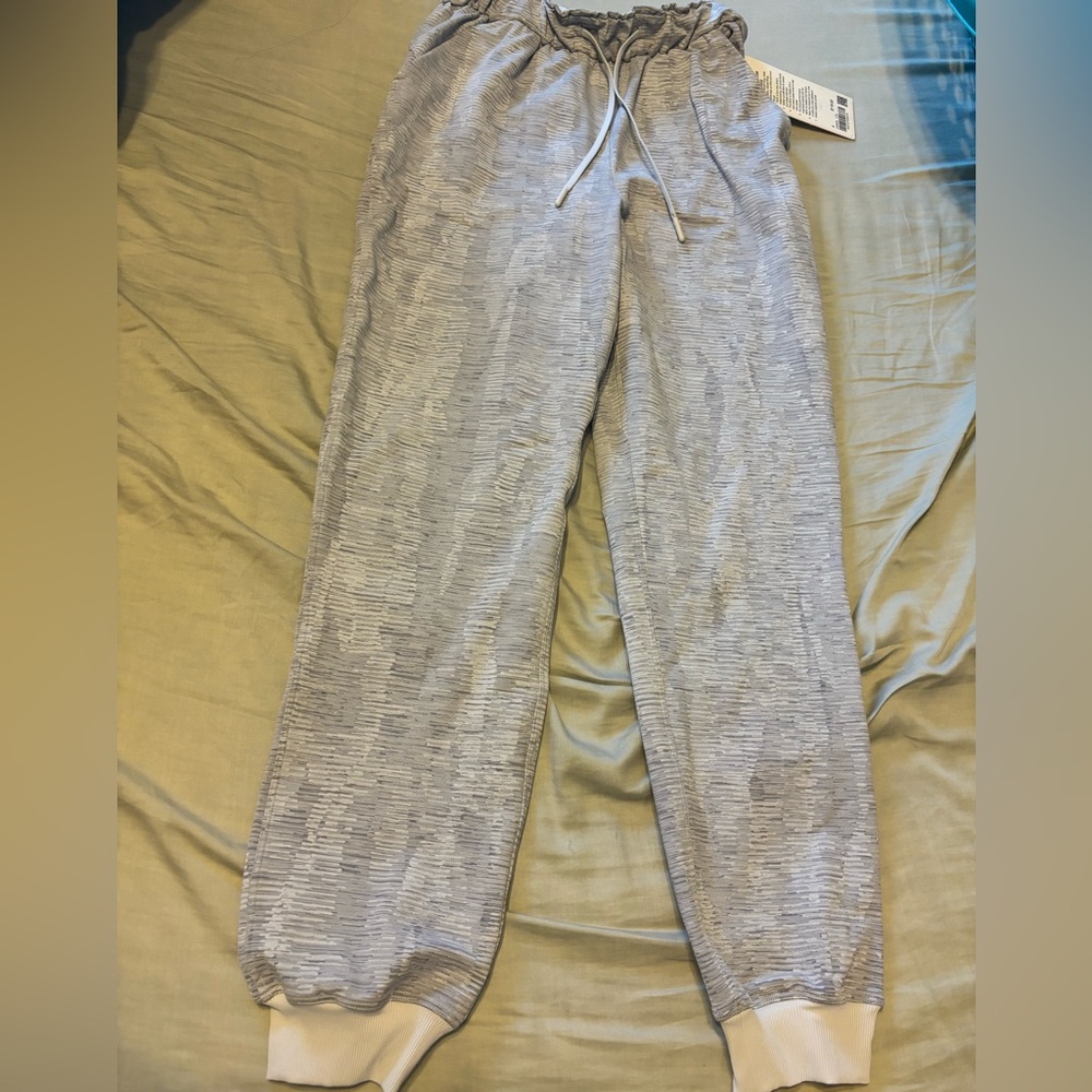 Lulu lemon joggers